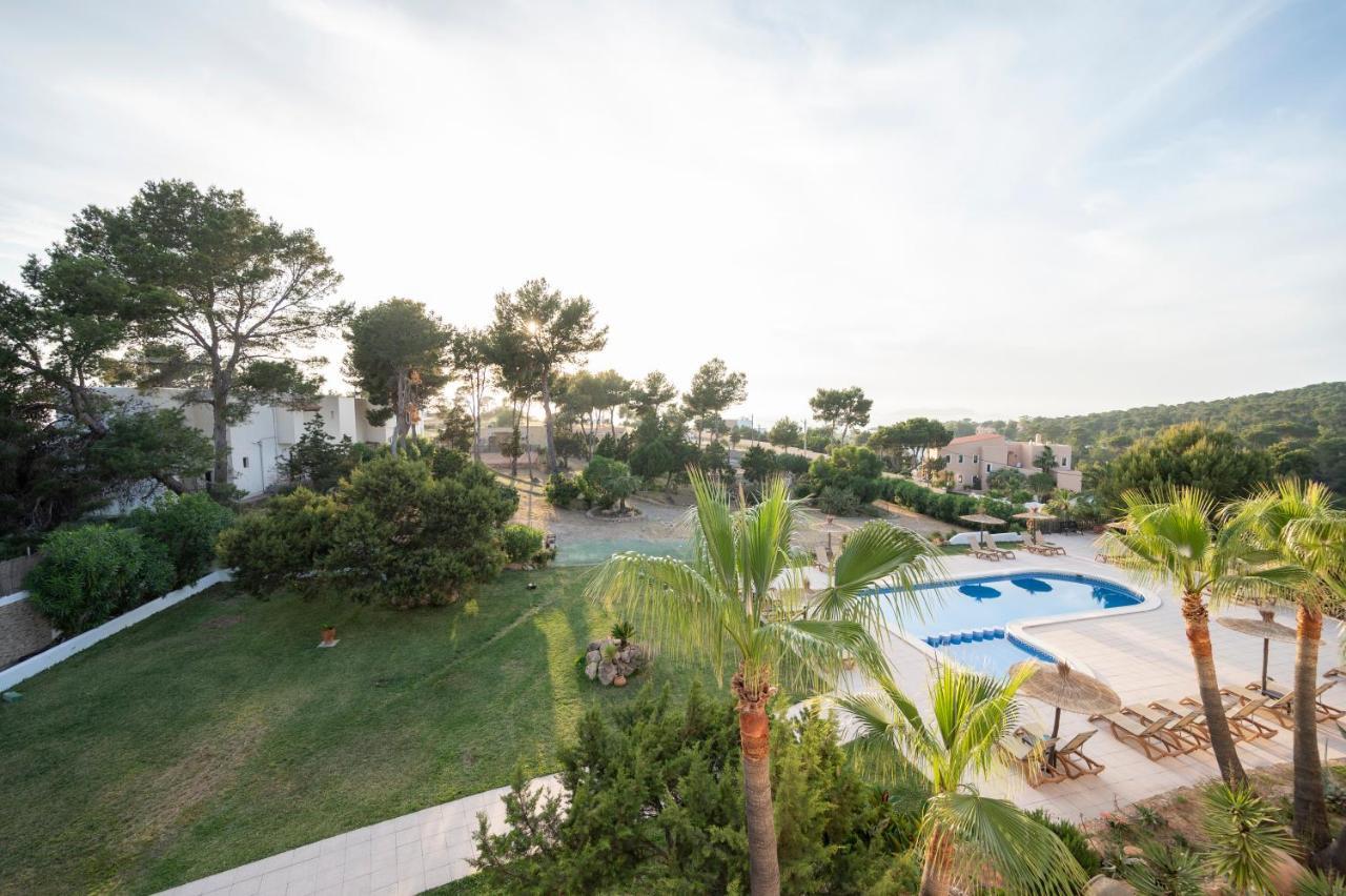 Apartamentos Blanco Sol Cala Vadella  Exterior photo